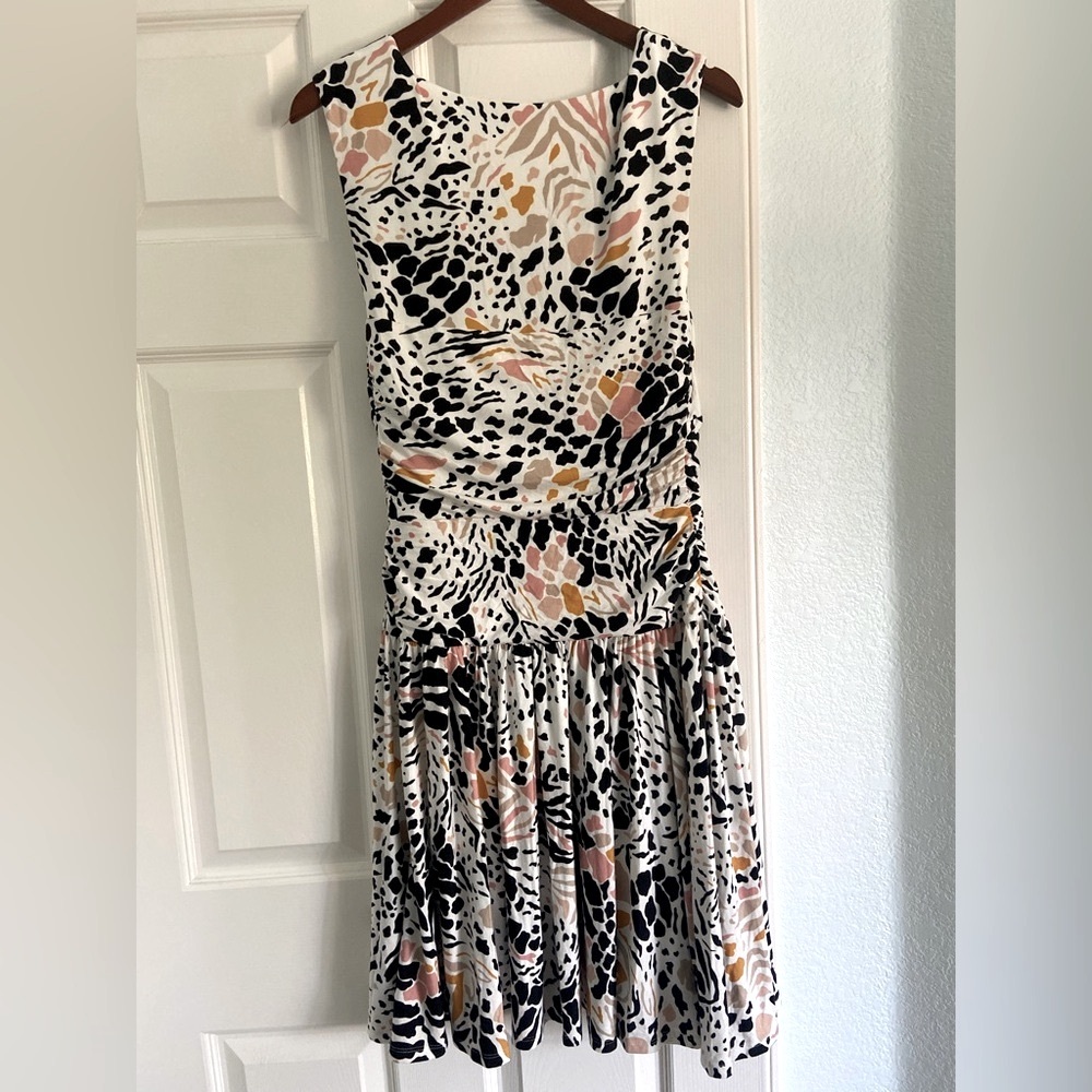 NWOT Anthropologie Ramona Dress Size M Ruched Jersey Stretchy White Animal Print - Picture 5 of 13